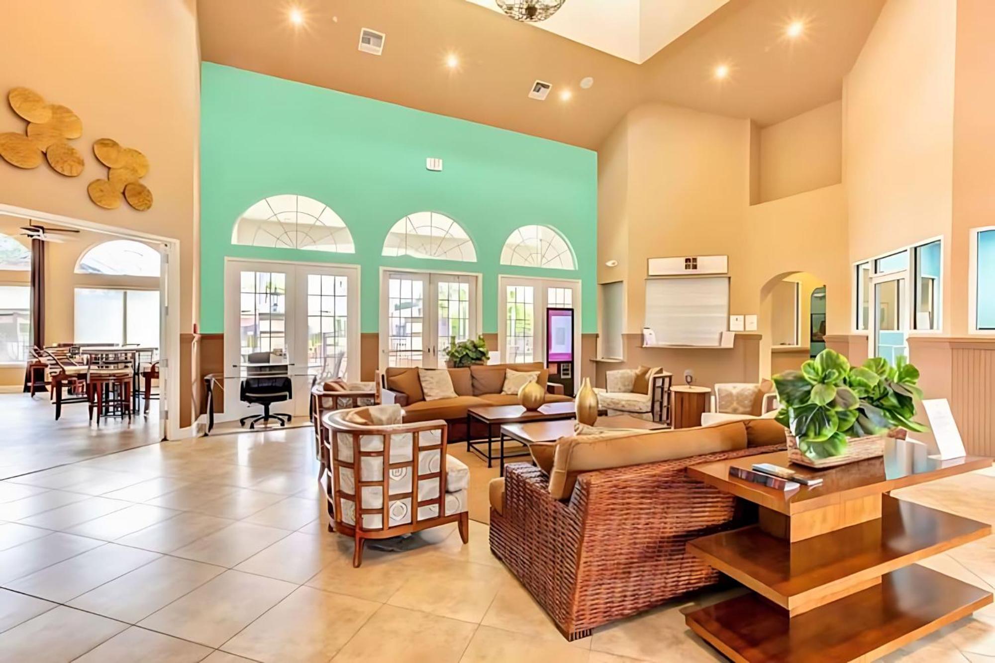 Ferienhaus 6br Near - With Private Pool Hot Tub And Games *